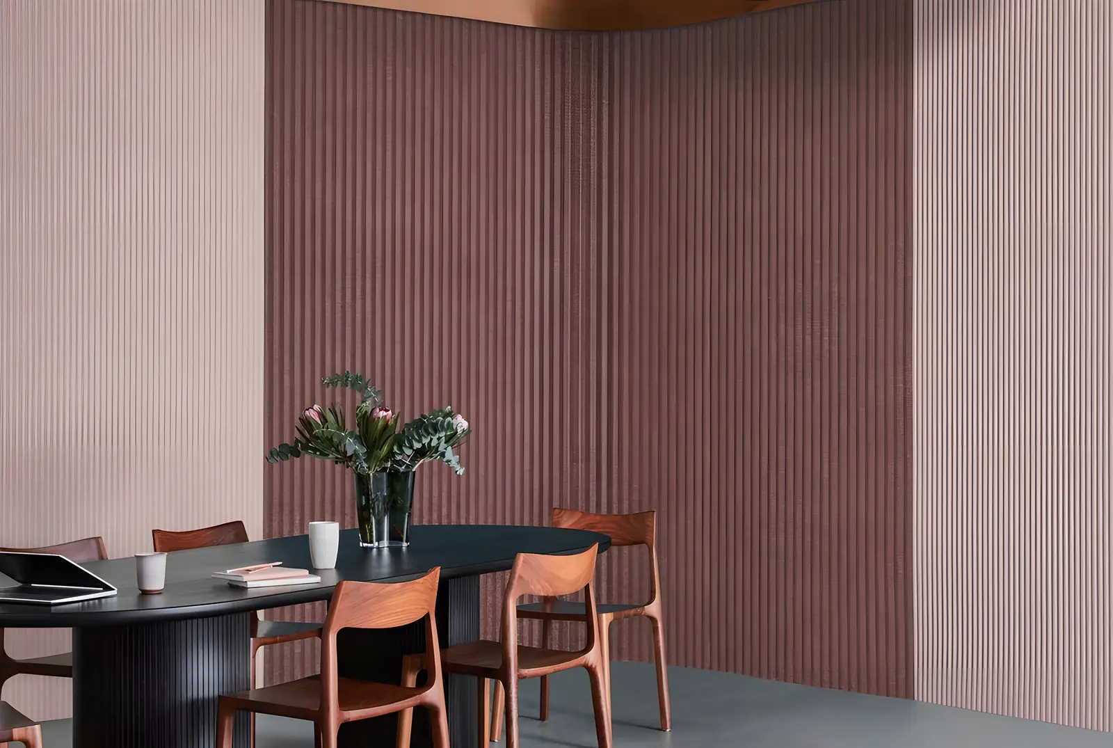 Acoustic panels in a warm restaurant to reduce reverberation